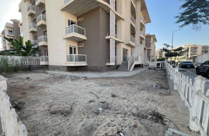 Apartment - 3 - 2 for sale in Al Khamayel city - Sheikh Zayed Compounds - Sheikh Zayed City - Giza