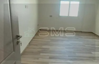 شقة - 4 غرف نوم - 4 حمامات للايجار في امتداد غرب جولف - كمبوندات القطامية - القطامية - مدينة القاهرة الجديدة - القاهرة