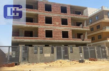 Apartment - 3 Bedrooms - 2 Bathrooms for sale in Bait Alwatan - The 5th Settlement - New Cairo City - Cairo