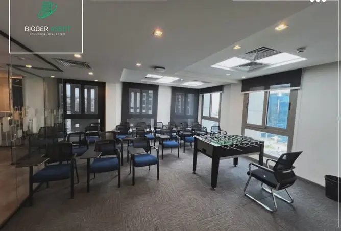 114611989 - Property Image 2