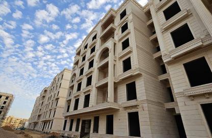 Penthouse - 6 Bedrooms - 3 Bathrooms for sale in Green City - 6 October City - Giza