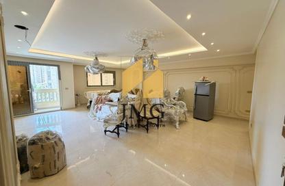 Apartment - 3 Bedrooms - 2 Bathrooms for sale in Roushdy St. - Roushdy - Hay Sharq - Alexandria Apartment - 3 Bedrooms - 2 Bathrooms for sale in Roushdy St. - Roushdy - Hay Sharq - Alexandria