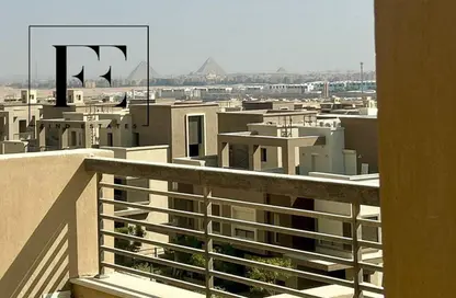 Villa - 4 Bedrooms - 5 Bathrooms for sale in New Giza - Cairo Alexandria Desert Road - 6 October City - Giza
