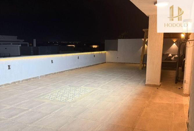 102075591 - Property Image 2