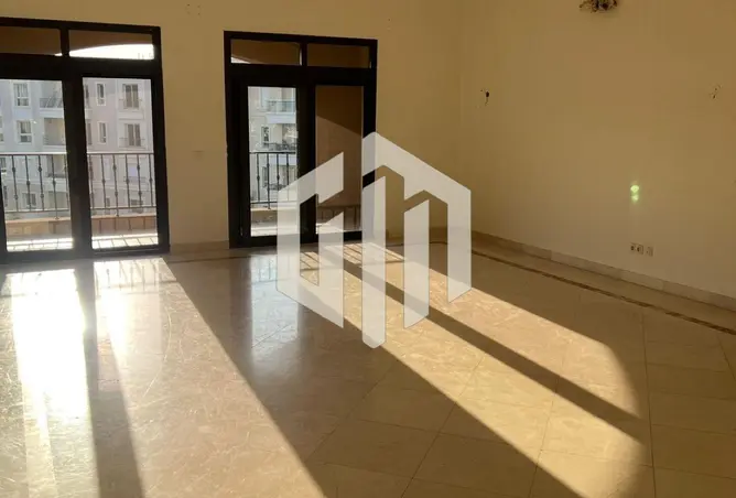 114614886 - Property Image 2