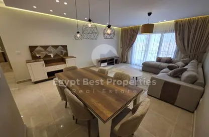 Apartment - 2 Bedrooms - 2 Bathrooms for rent in Moon Residences - Fifth Square - The 5th Settlement - New Cairo City - Cairo