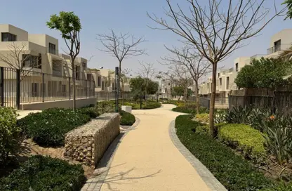 Townhouse - 3 Bedrooms - 3 Bathrooms for sale in Sodic East - 6th District - New Heliopolis - Cairo