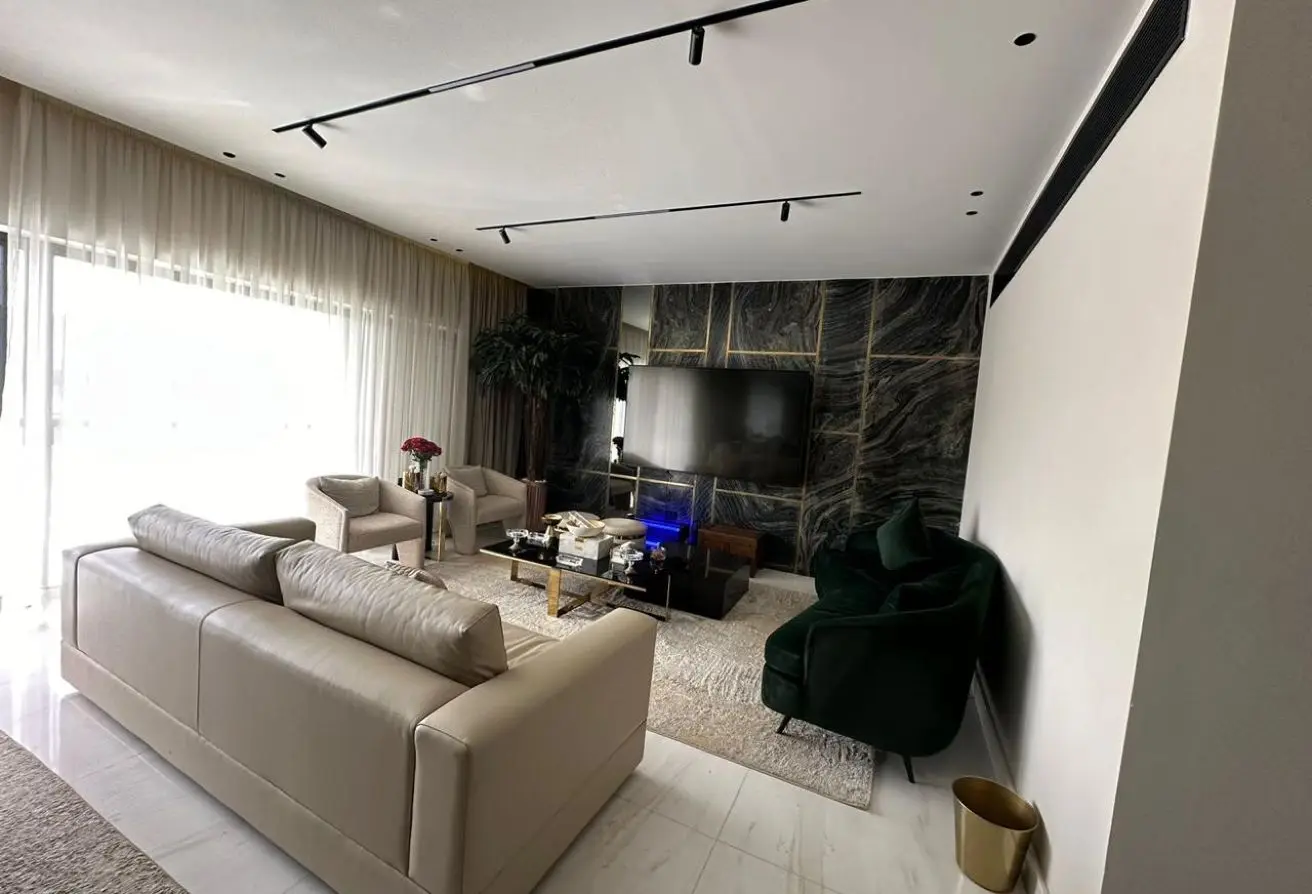 110469574 - Property Main Image
