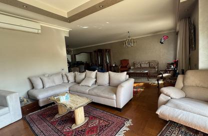 Villa - 5 - 5 for sale in Greens - 6th District - Sheikh Zayed City - Giza