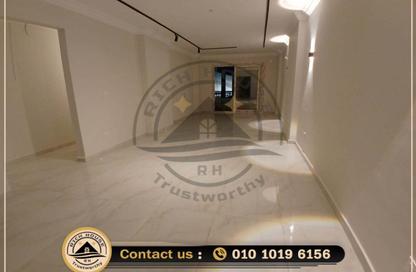 شقة - 3 غرف نوم - 2 حمامات للايجار في شارع مدخل شركة النقل والهندسة - سموحة - حي شرق - الاسكندرية
