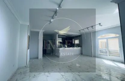 شقة - 3 غرف نوم - 2 حمامات للايجار في مسجد الهيثم - المستثمرين الجنوبية - مدينة القاهرة الجديدة - القاهرة