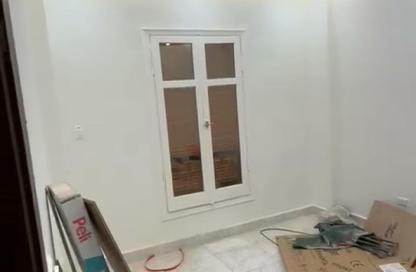 Apartment - 2 Bedrooms - 1 Bathroom for rent in Dorra - North Investors Area - New Cairo City - Cairo