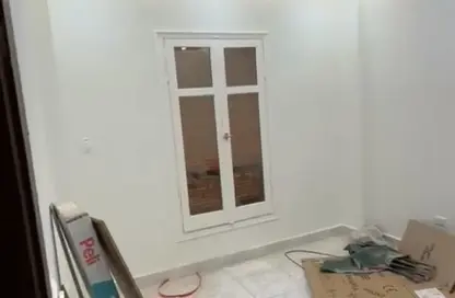 Apartment - 2 Bedrooms - 1 Bathroom for rent in Dorra - North Investors Area - New Cairo City - Cairo