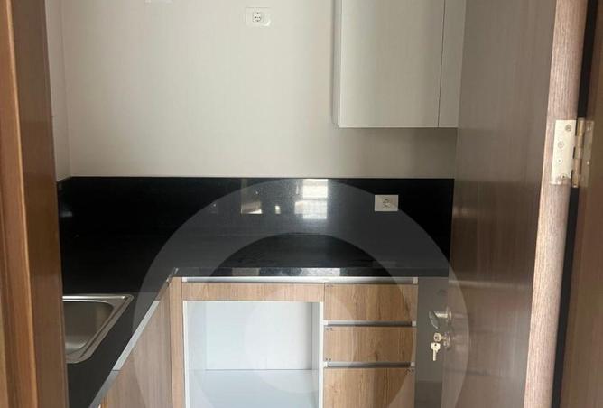 70369596 - صورة العقار 3