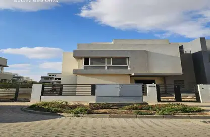 فيلا - 4 غرف نوم - 5 حمامات للبيع في هايد بارك سنترال - التجمع السادس - مدينة القاهرة الجديدة - القاهرة