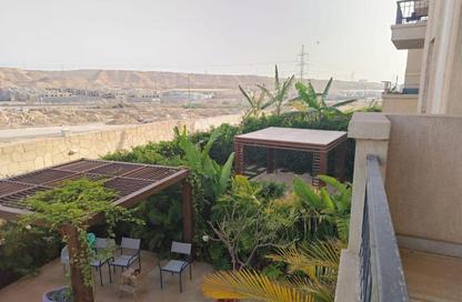 Apartment - 4 Bedrooms - 2 Bathrooms for sale in 5th District - Shorouk City - Cairo