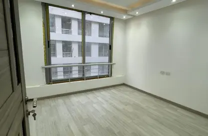 Apartment - 2 Bedrooms - 1 Bathroom for sale in Landmark - Nasr City Compounds - Nasr City - Cairo