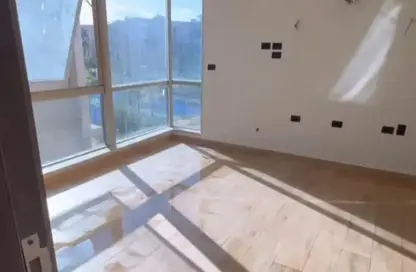 Apartment - 3 Bedrooms - 3 Bathrooms for rent in Galleria Moon Valley - South Investors Area - New Cairo City - Cairo