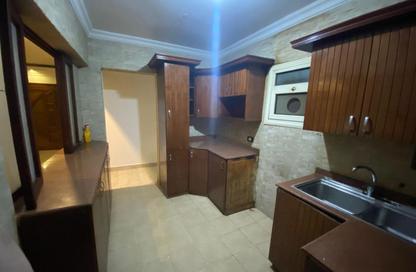 Apartment - 2 Bedrooms - 1 Bathroom for rent in Al Mohandes Ehab Ezzat St. - 9th Zone - Nasr City - Cairo