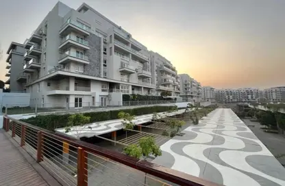 Apartment - 1 Bedroom - 2 Bathrooms for sale in Mountain View iCity - 5th Settlement Compounds - The 5th Settlement - New Cairo City - Cairo