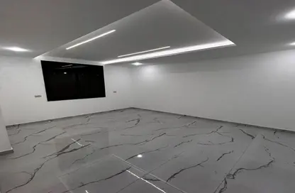 شقة - 3 غرف نوم - 3 حمامات للبيع في حدائق المهندسين - الحي الرابع - الشيخ زايد - الجيزة