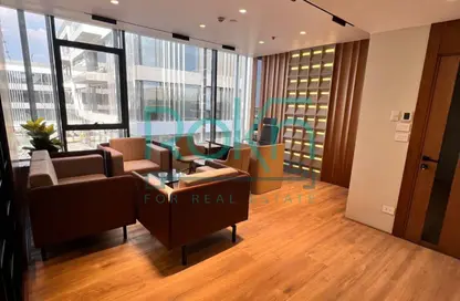 مساحات مكتبية - 3 غرف نوم - 2 حمامات للايجار في اركان بلازا - محور 26 يوليو - الشيخ زايد - الجيزة