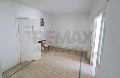 Apartment - 3 Bedrooms - 1 Bathroom for sale in Ibrahimia - Hay Wasat - Alexandria