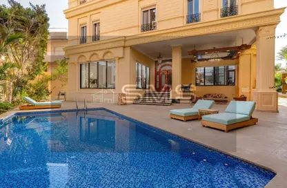 قصر - 8 غرف نوم - 8 حمامات للايجار في غرب الجولف - كمبوندات القطامية - القطامية - مدينة القاهرة الجديدة - القاهرة