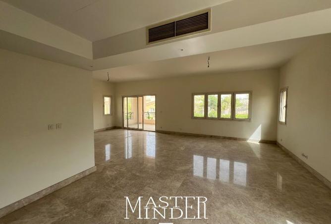 102064807 - Property Image 2