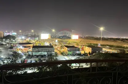 شقة - 4 غرف نوم - 3 حمامات للبيع في المنطقة السياحية الرابعة - المنطقة السياحية - الحي المتميز - مدينة 6 أكتوبر - الجيزة