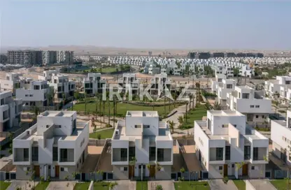 تاون هاوس - 4 غرف نوم - 5 حمامات للبيع في كمبوند البروج - كمبوندات الشروق - مدينة الشروق - القاهرة