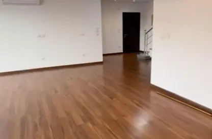 Duplex - 4 Bedrooms - 4 Bathrooms for rent in Eastown - 5th Settlement Compounds - The 5th Settlement - New Cairo City - Cairo Duplex - 4 Bedrooms - 4 Bathrooms for rent in Eastown - 5th Settlement Compounds - The 5th Settlement - New Cairo City - Cairo