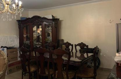 Apartment - 3 Bedrooms - 3 Bathrooms for sale in Mohammed Al Maqref St. - 6th Zone - Nasr City - Cairo