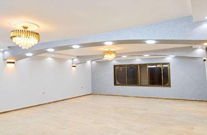 Apartment - 3 - 2 for sale in Cornish El Nile St. - Maadi - Hay El Maadi - Cairo Apartment - 3 - 2 for sale in Cornish El Nile St. - Maadi - Hay El Maadi - Cairo