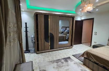 Apartment - 3 Bedrooms - 2 Bathrooms for sale in Al Farik Mohamed Ibrahim St. - 6th Zone - Nasr City - Cairo