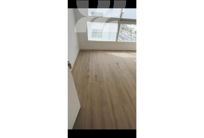 70374803 - صورة العقار 3