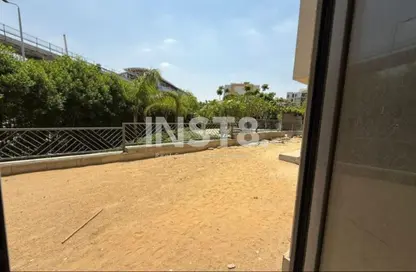 Apartment - 3 Bedrooms - 4 Bathrooms for sale in Eastown - 5th Settlement Compounds - The 5th Settlement - New Cairo City - Cairo