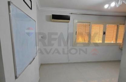 Apartment - 5 - 2 for rent in Shaarawy St. - Laurent - Hay Sharq - Alexandria