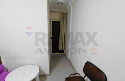 Apartment - 5 - 2 for rent in Shaarawy St. - Laurent - Hay Sharq - Alexandria