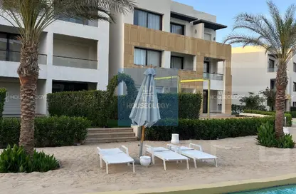 Chalet - 2 Bedrooms - 2 Bathrooms for sale in Azha - Al Ain Al Sokhna - Suez