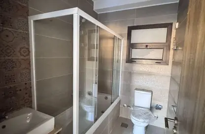 Apartment - 2 Bedrooms - 2 Bathrooms for sale in Moon Residences - Fifth Square - The 5th Settlement - New Cairo City - Cairo