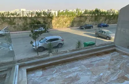 شقة - 3 غرف نوم - 2 حمامات للايجار في جاليريا  مون فالى - المستثمرين الجنوبية - مدينة القاهرة الجديدة - القاهرة