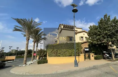 Villa - 4 Bedrooms - 5 Bathrooms for sale in Mivida - 5th Settlement Compounds - The 5th Settlement - New Cairo City - Cairo