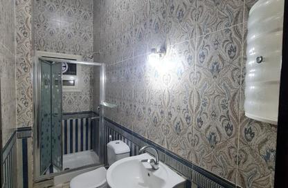 Apartment - 3 Bedrooms - 2 Bathrooms for rent in Al Shaimaa St. - Area F - Ganoob El Acadimia - New Cairo City - Cairo