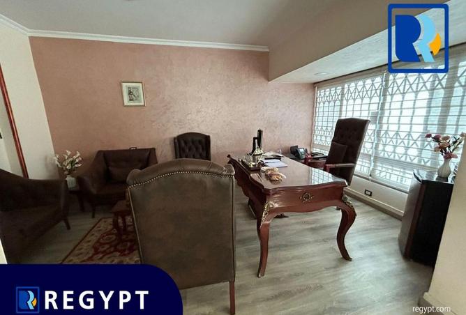 58245738 - Property Image 3