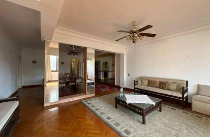 Apartment - 2 Bedrooms - 2 Bathrooms for rent in Street 13 - Maadi - Hay El Maadi - Cairo