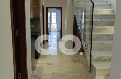 (بنتهاوس  (روف - 3 غرف نوم - 2 حمامات للبيع في ماونتن فيو هايد بارك - كمبوندات التجمع الخامس - التجمع الخامس - مدينة القاهرة الجديدة - القاهرة