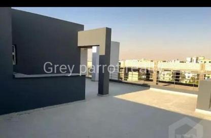 Penthouse - 2 Bedrooms - 2 Bathrooms for sale in Mountain View Hyde Park - 5th Settlement Compounds - The 5th Settlement - New Cairo City - Cairo