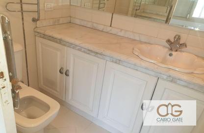 Apartment - 2 Bedrooms - 3 Bathrooms for rent in Bahgat Ali St. (Ebn Al Nabeh) - Zamalek - Cairo