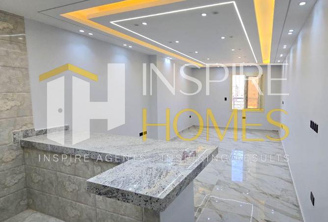 102067140 - Property Main Image